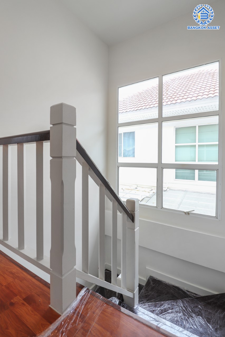 บ้านมือสองตกแต่งใหม่ แบรนด์ Property Perfect ม.เพอร์เฟคพาร์ค พระราม5-บางใหญ่ (ซ.วัดพระนอน) เนื้อที่ 35.8 ตร.ว. บ้านแฝดฟังก์ชันระดับบ้านเดี่ยว! 3 ห้องนอน 2 ห้องน้ำ 1 ที่จอดรถ Private Zone พร้อม Facilities ครบครัน บนทำเลเชื่อมต่อถนนกาญจนาฯ ใกล้ทางด่วน ศรีรัช-วงแหวนฯ เซ็นทรัลเวสต์เกต และรถไฟฟ้าสายสีม่วง "สถานีตลาดบางใหญ่"...